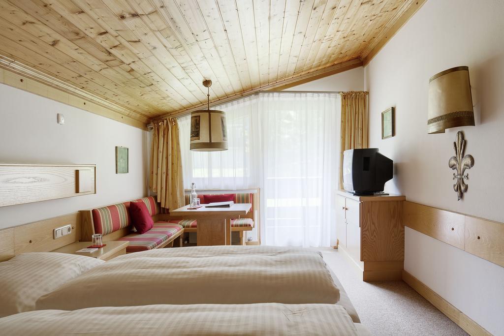 Aparthotel Chalet Wetzlgut Bad Gastein Habitación foto